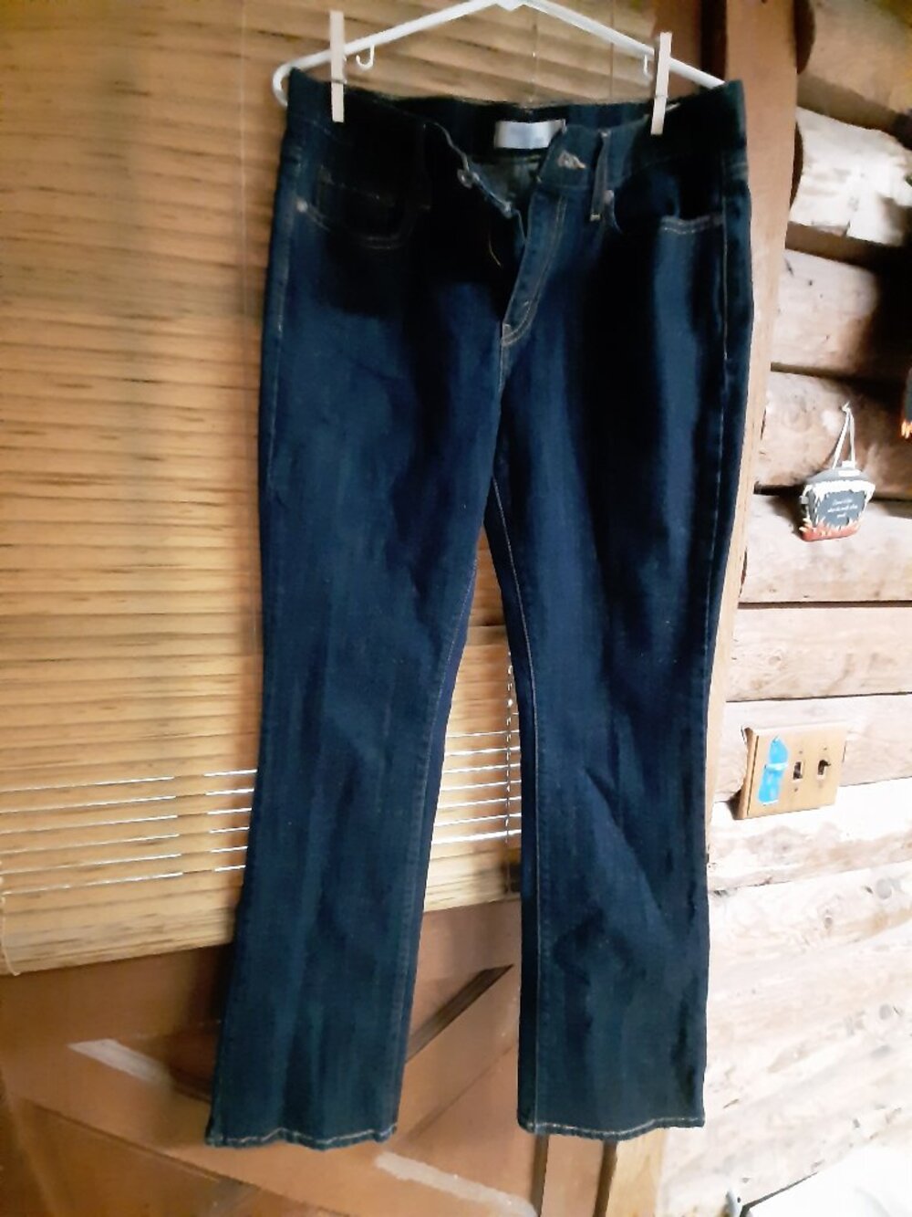 Levi's 515 boot cut jeans, size 8 long